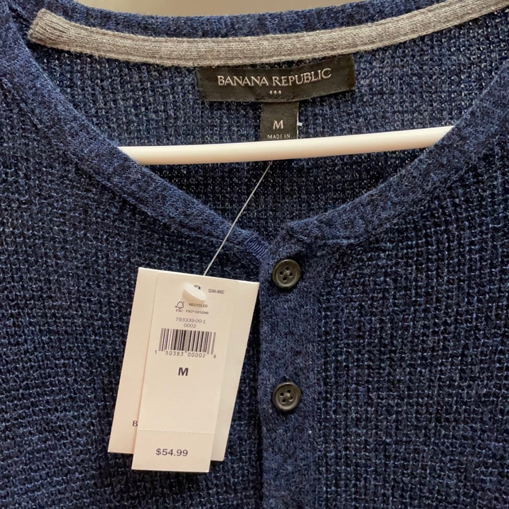 Banana Republic long sleeve button